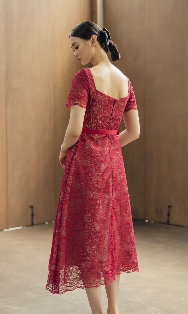 Solare Dress in Maroon