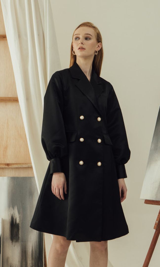 Delta Blazer in Black (Ready S)