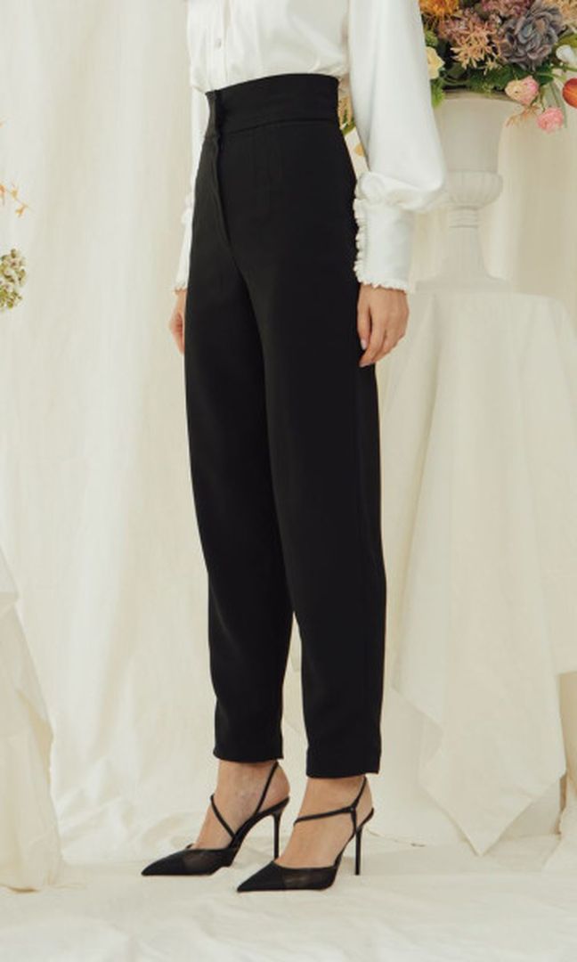 Cosmo Pants in Black