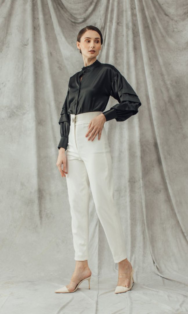 Cassey Shirt in Black