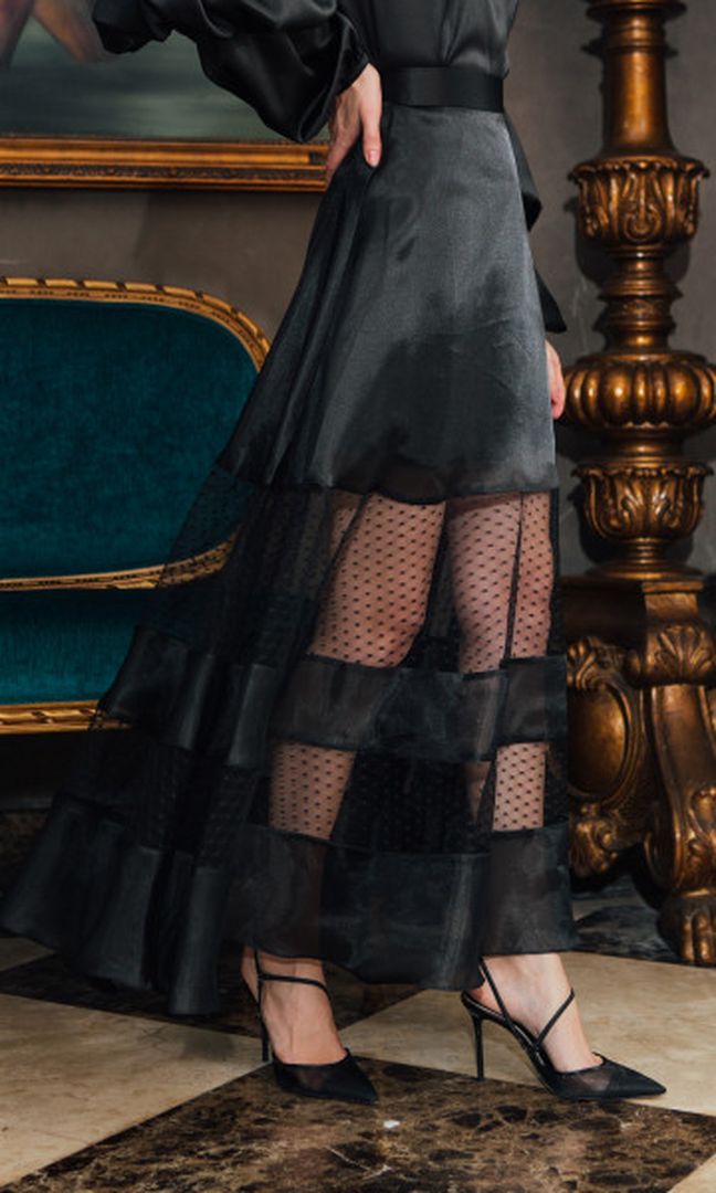 Genevieve Skirt in Black