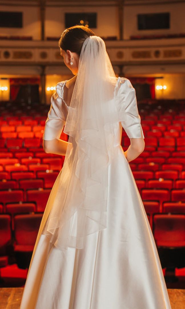 Valencia Veil (Short)