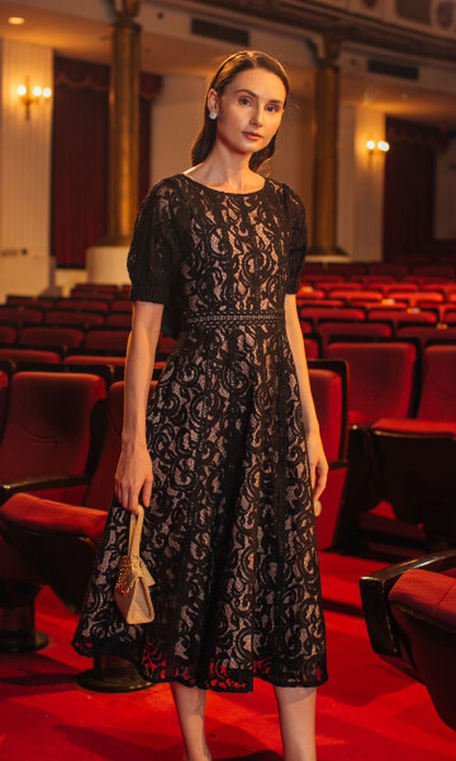 Helga Dress in Black