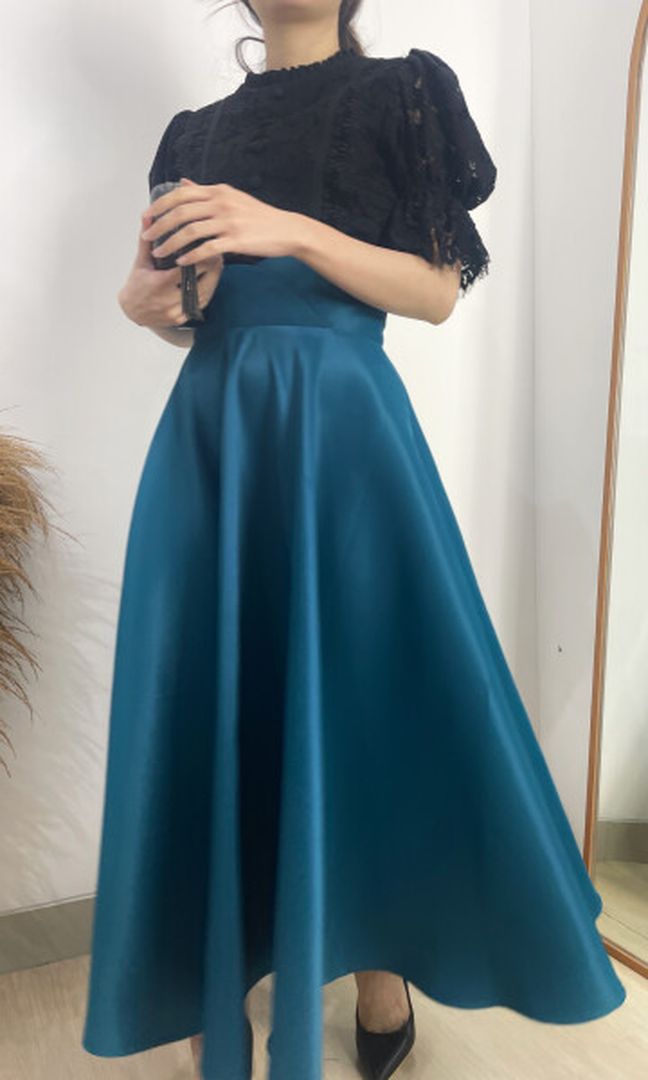 Cyra Skirt in Teal