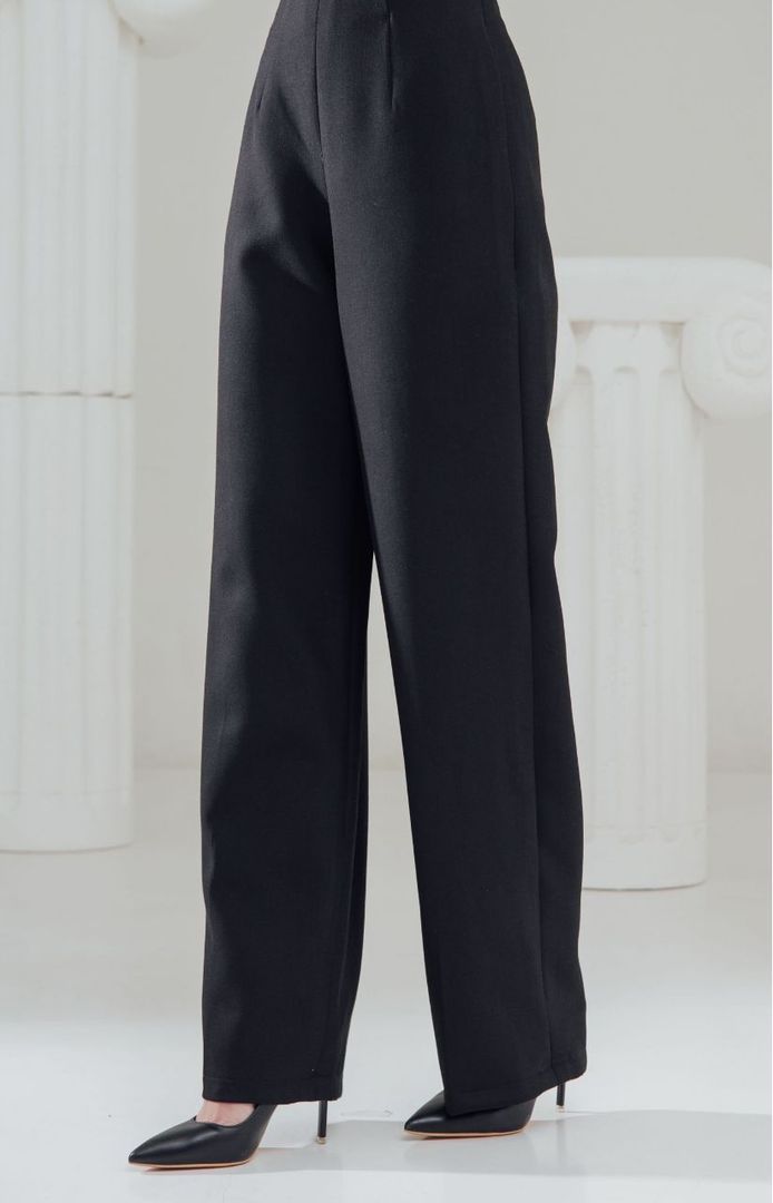 Pearce Pants in Black