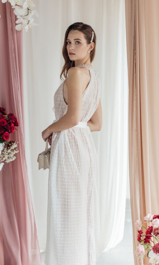 Naya Dress in White (READY L)