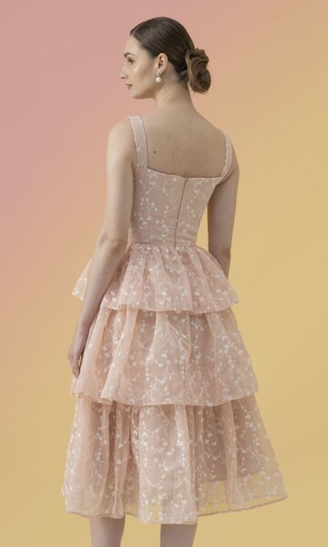 Aurelia Dress in Pink