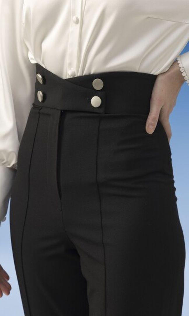 Elio Pants in Black