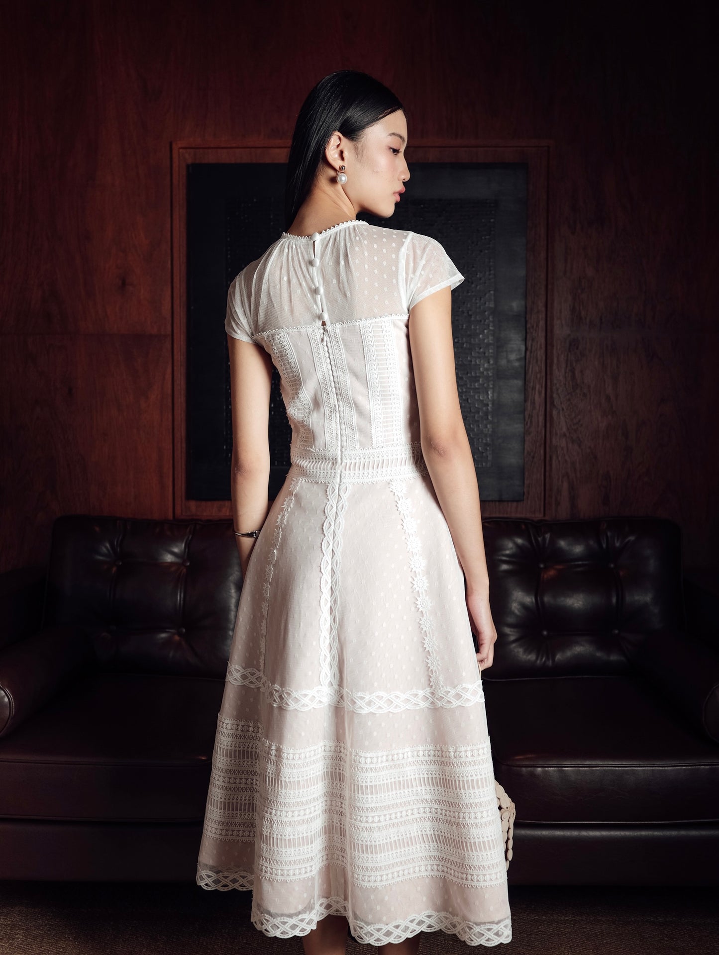 Nero Dress in White