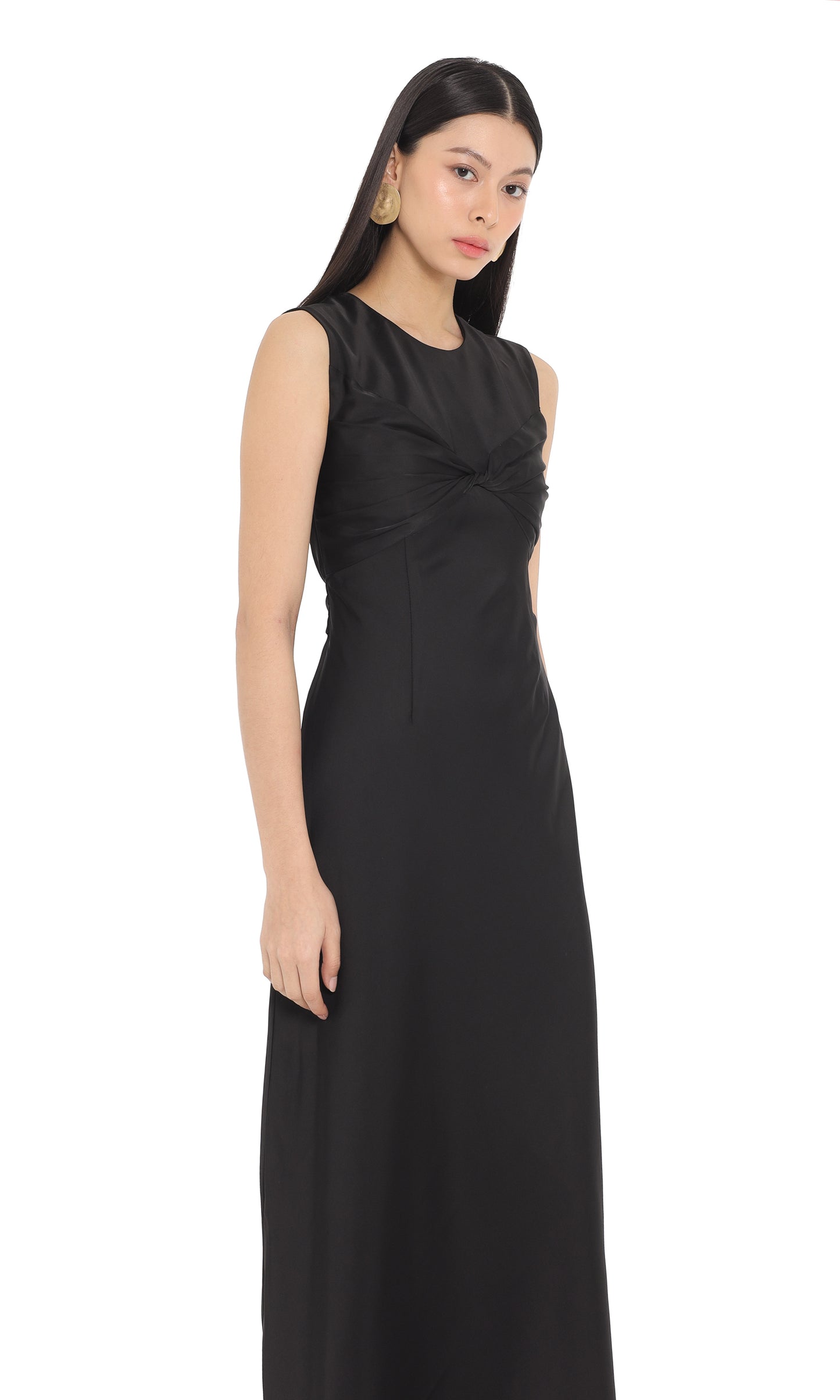 Leona Dress in Black