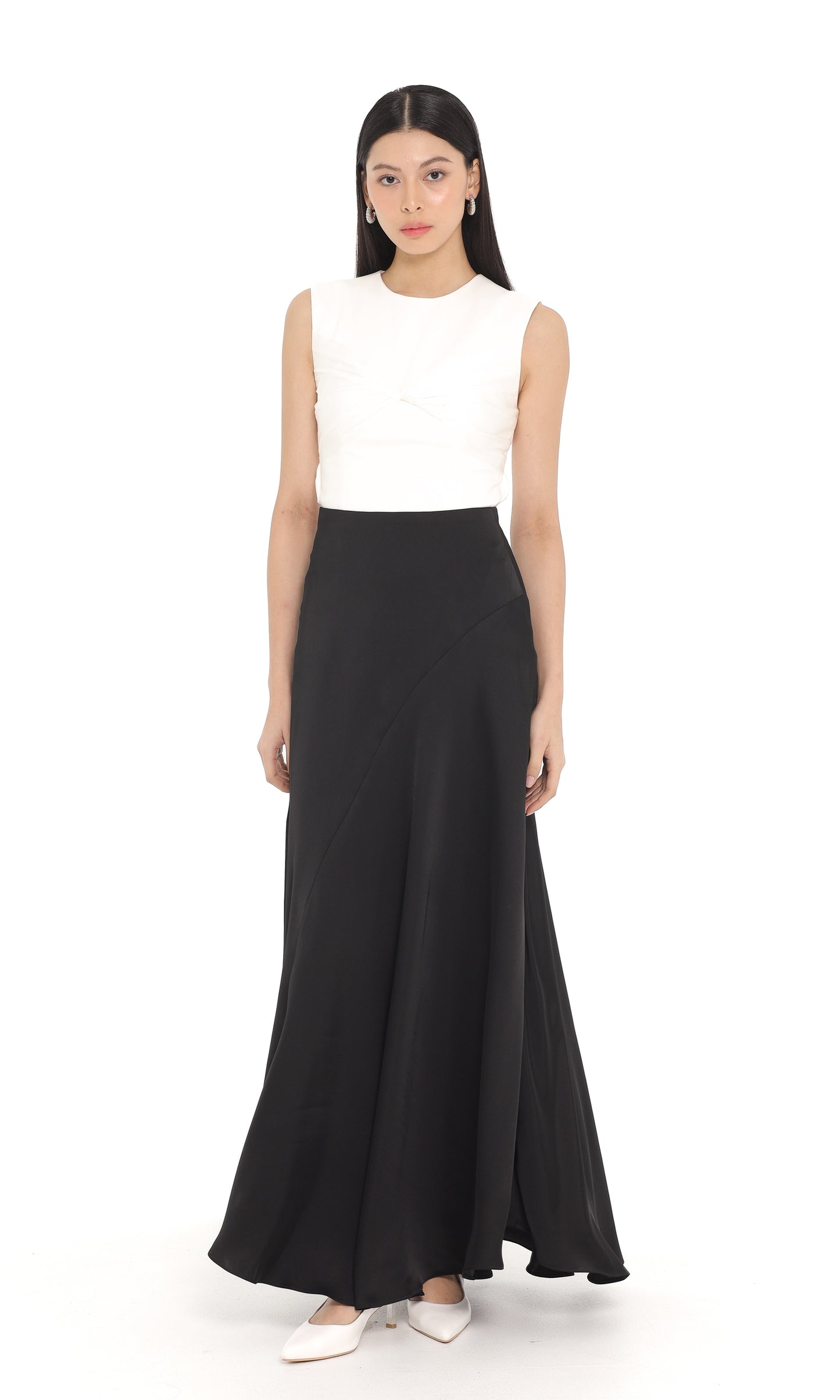 Leona Skirt in Black