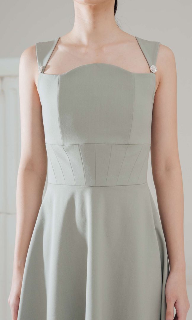 Libra Dress in Green