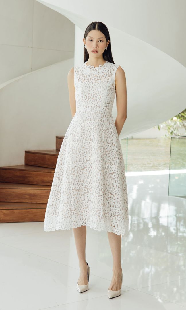 Sunday Dress in White