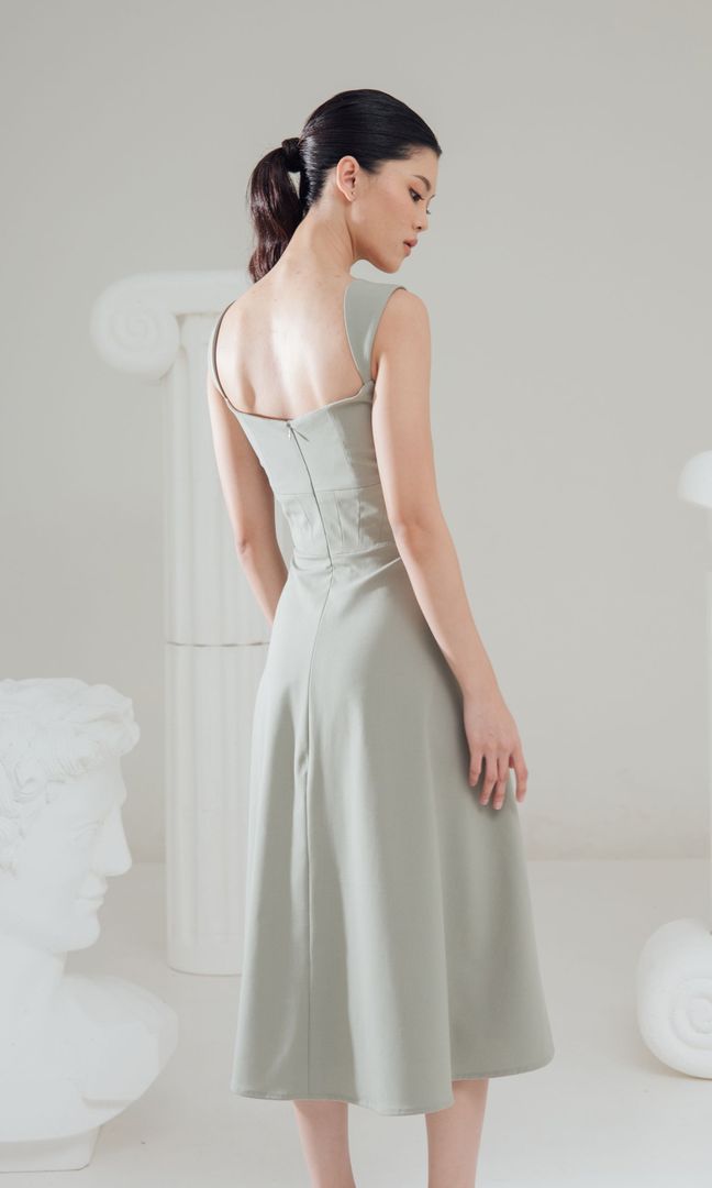 Libra Dress in Green