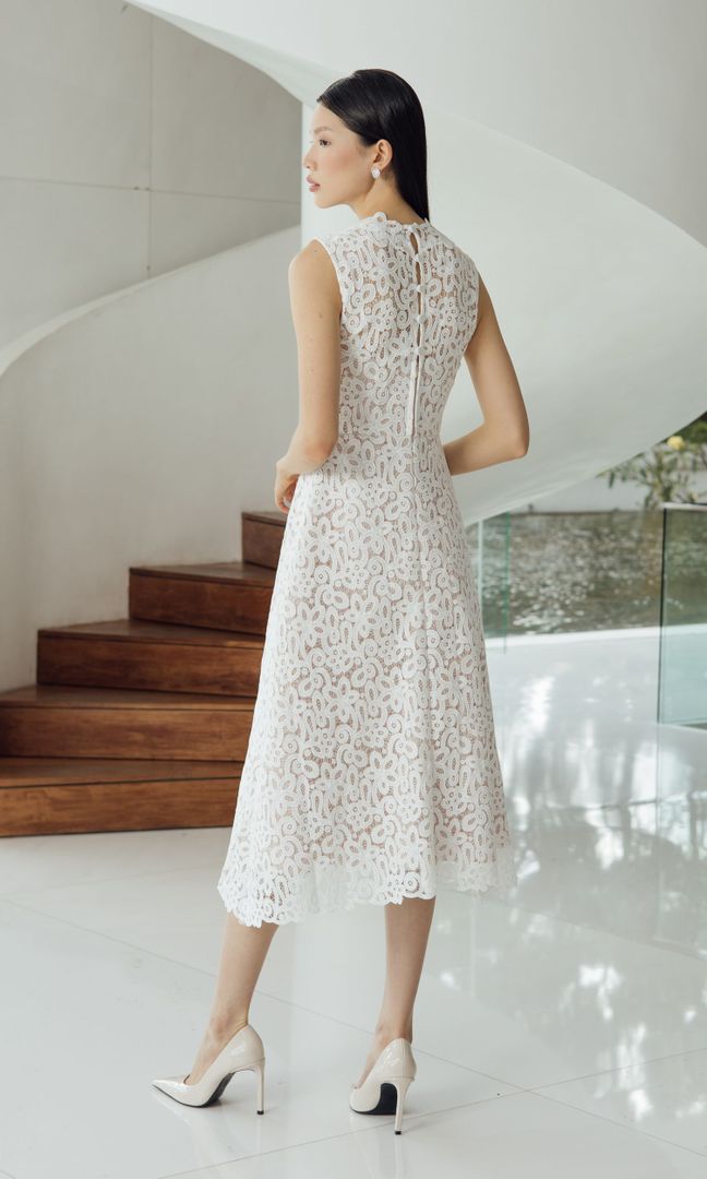 Sunday Dress in White