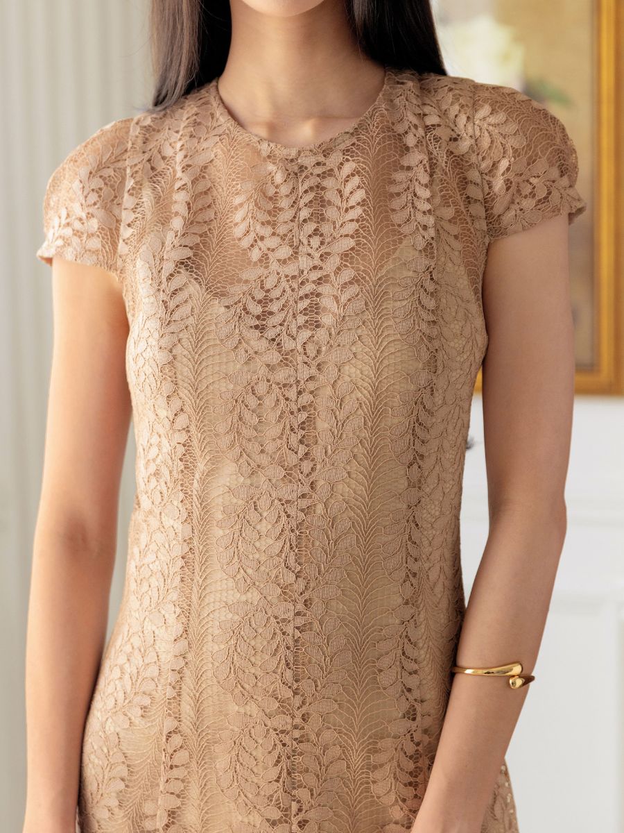 Eskett Dress in Gold