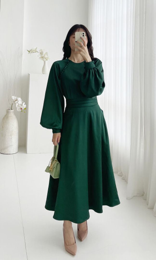 Yas Dress in Emerald