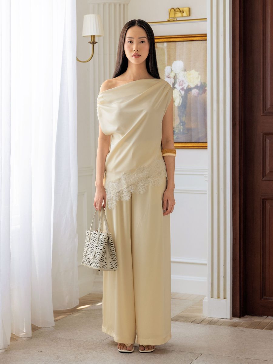 Winn Top in Butter Yellow
