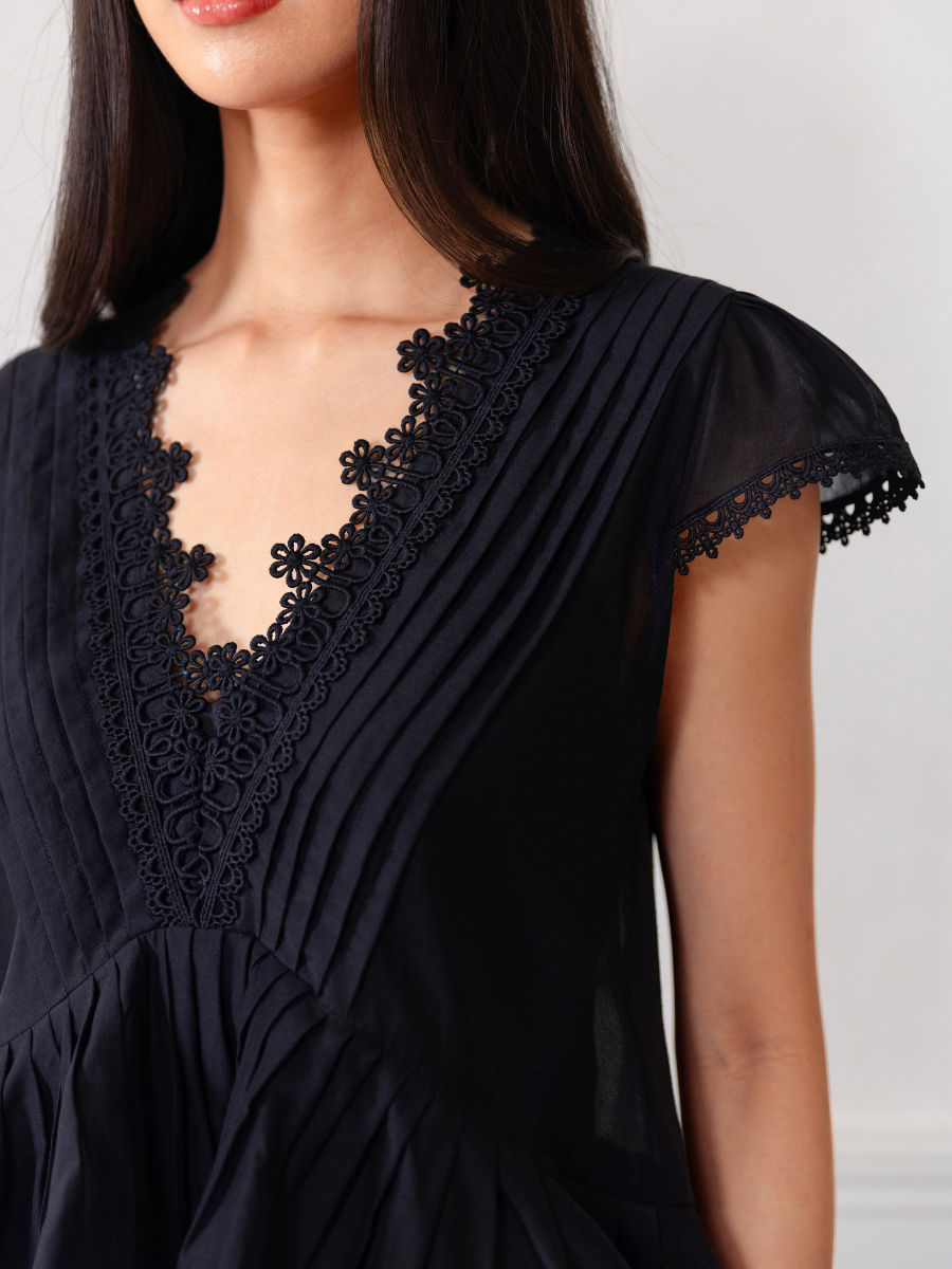 Sheri Top in Black