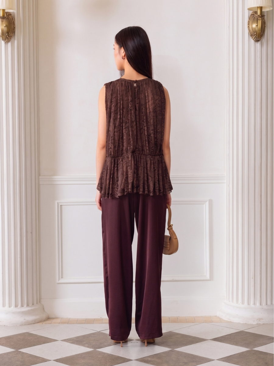 Ryland Top in Espresso
