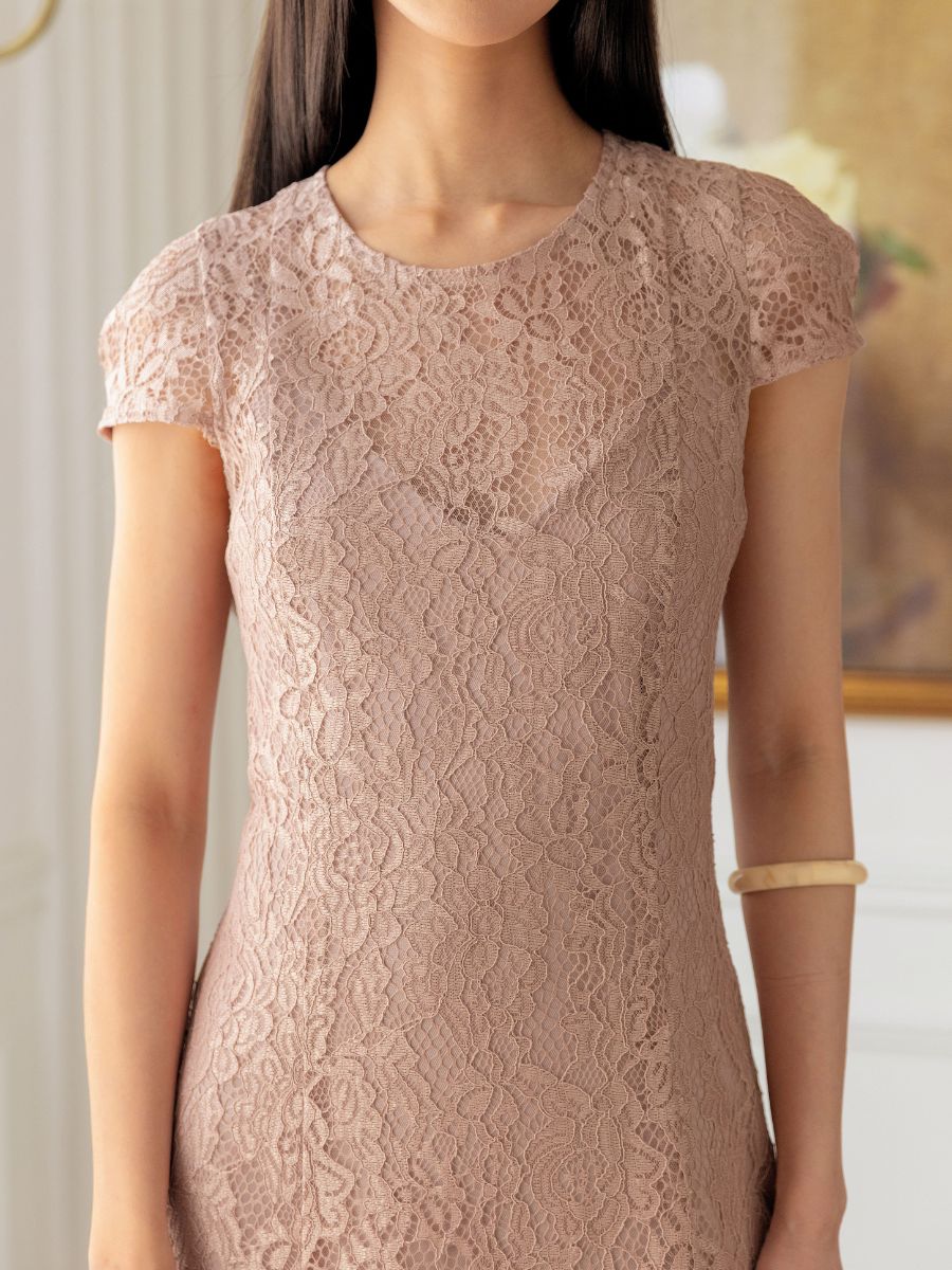 Eskett Dress in Pink