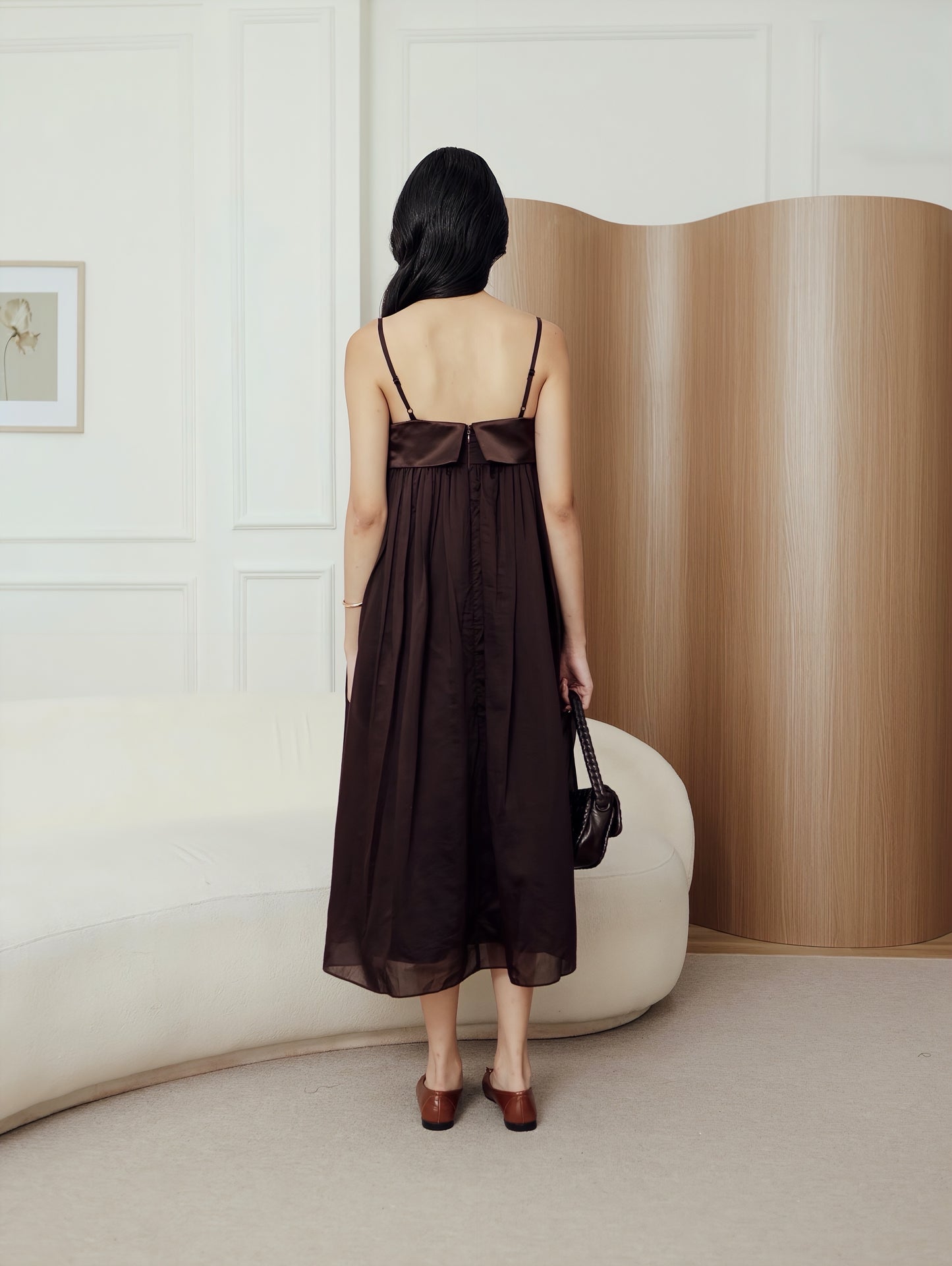 Remly Dress in Deep Brown