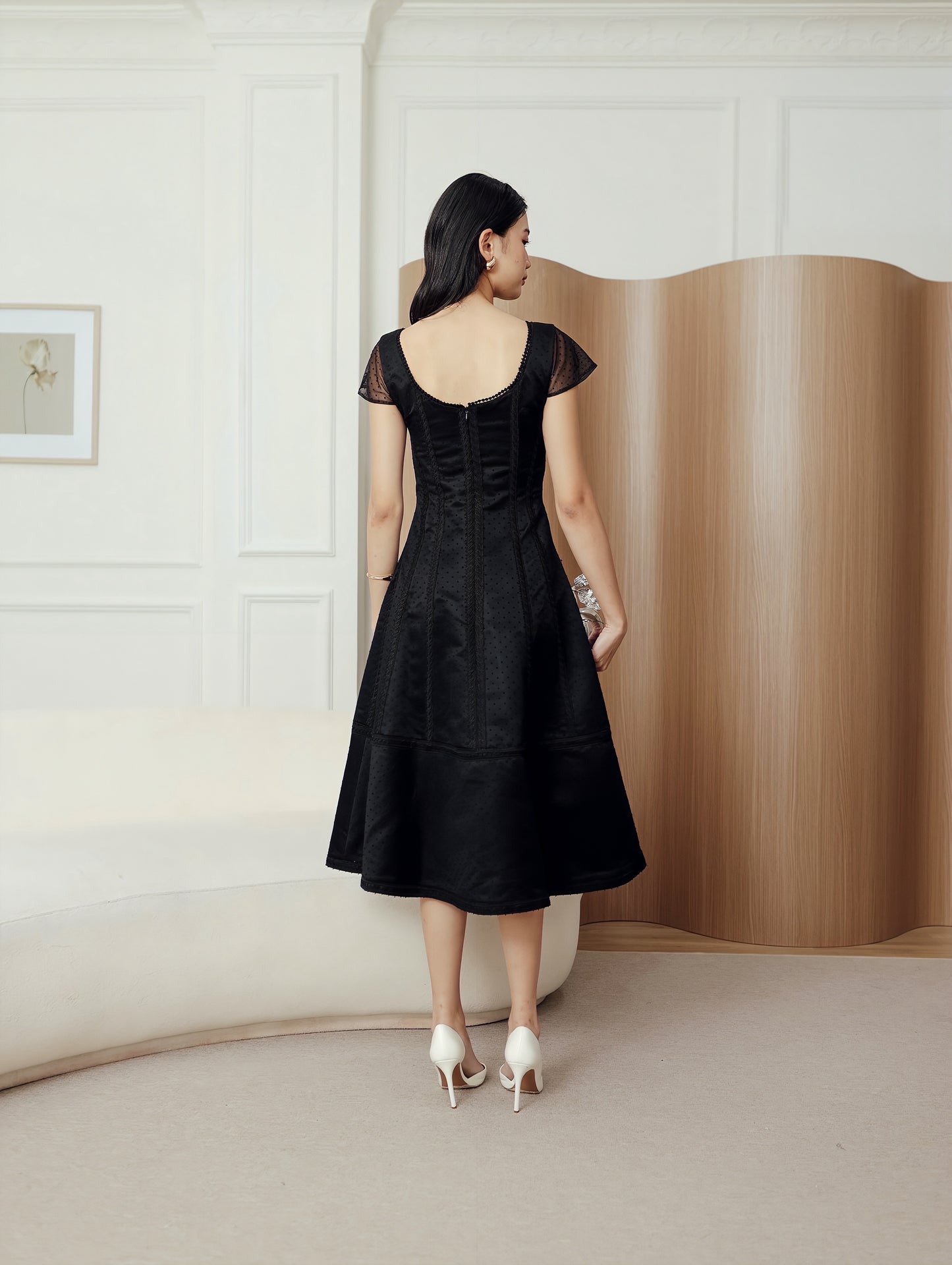 Gardee Dress in Black