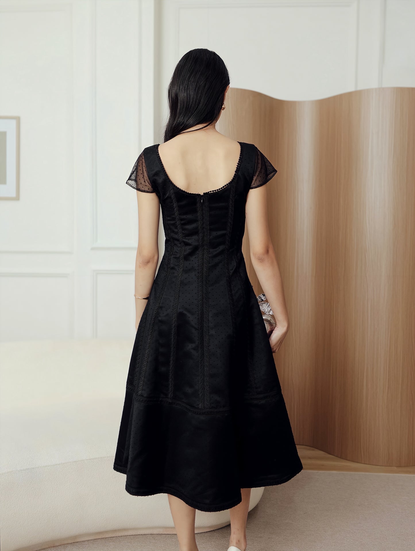 Gardee Dress in Black