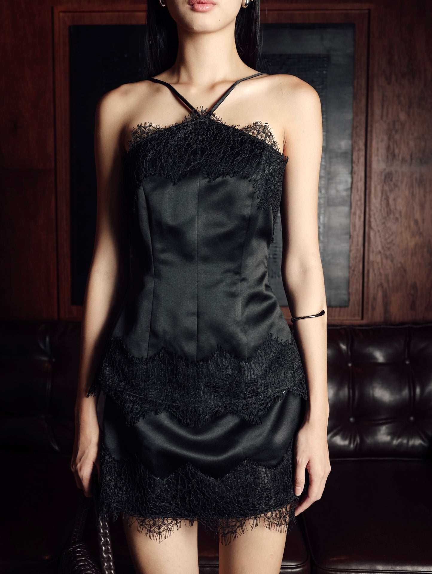 Perilla Top in Black