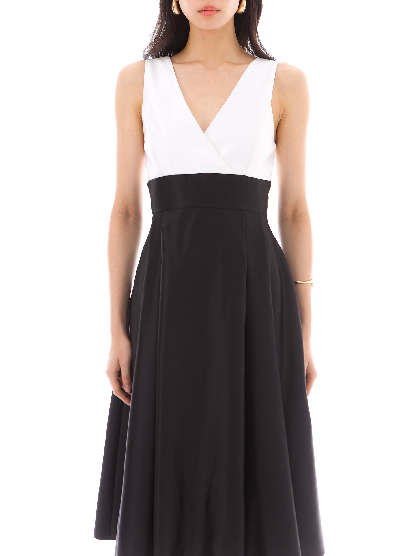 Alessia Dress in Black/White