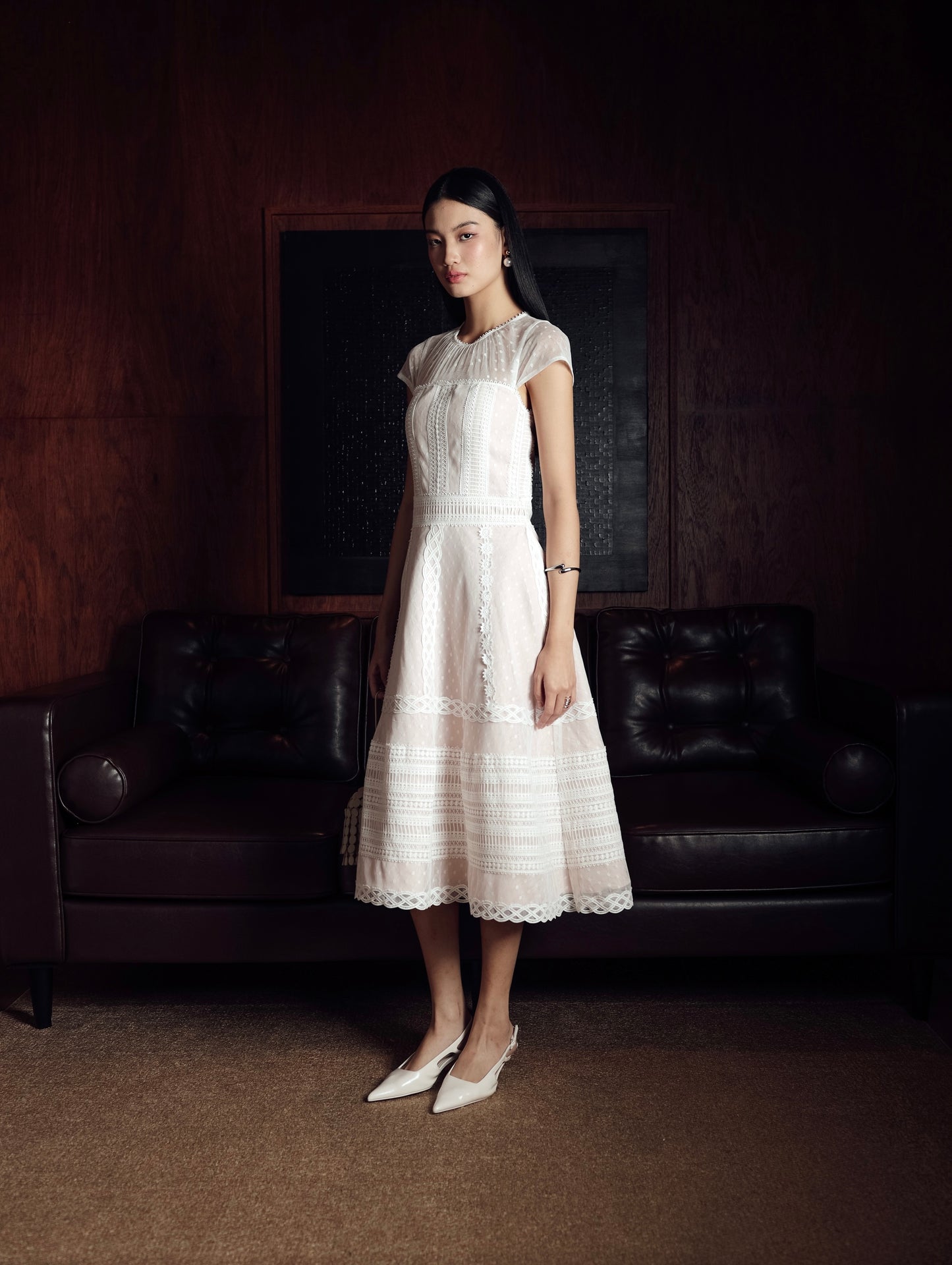 Nero Dress in White