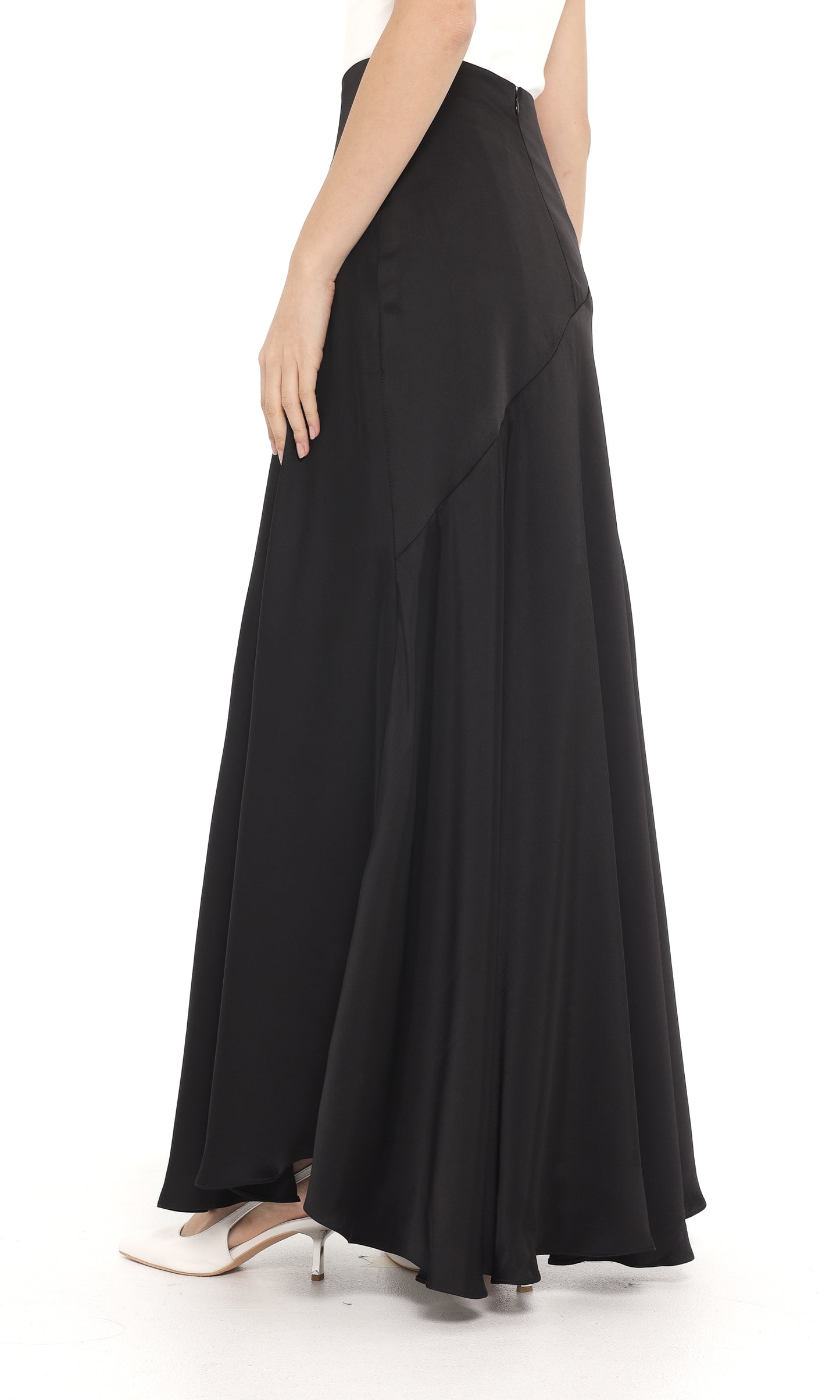 Leona Skirt in Black