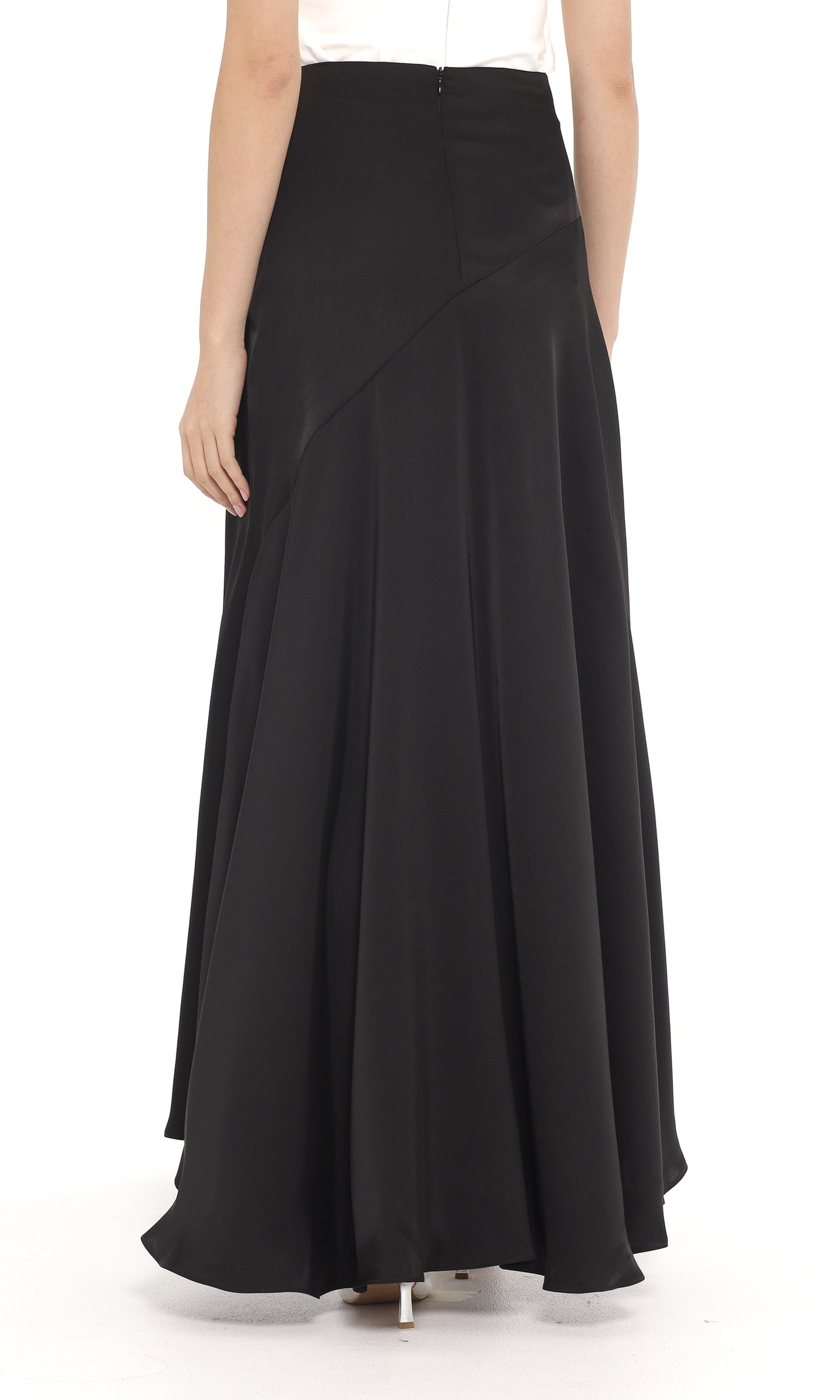 Leona Skirt in Black