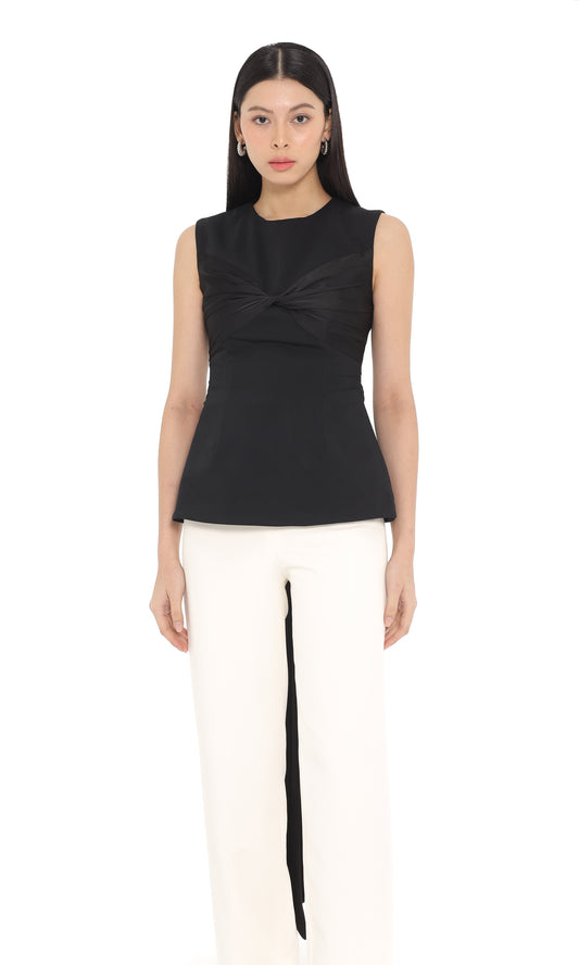 Leona Top in Black