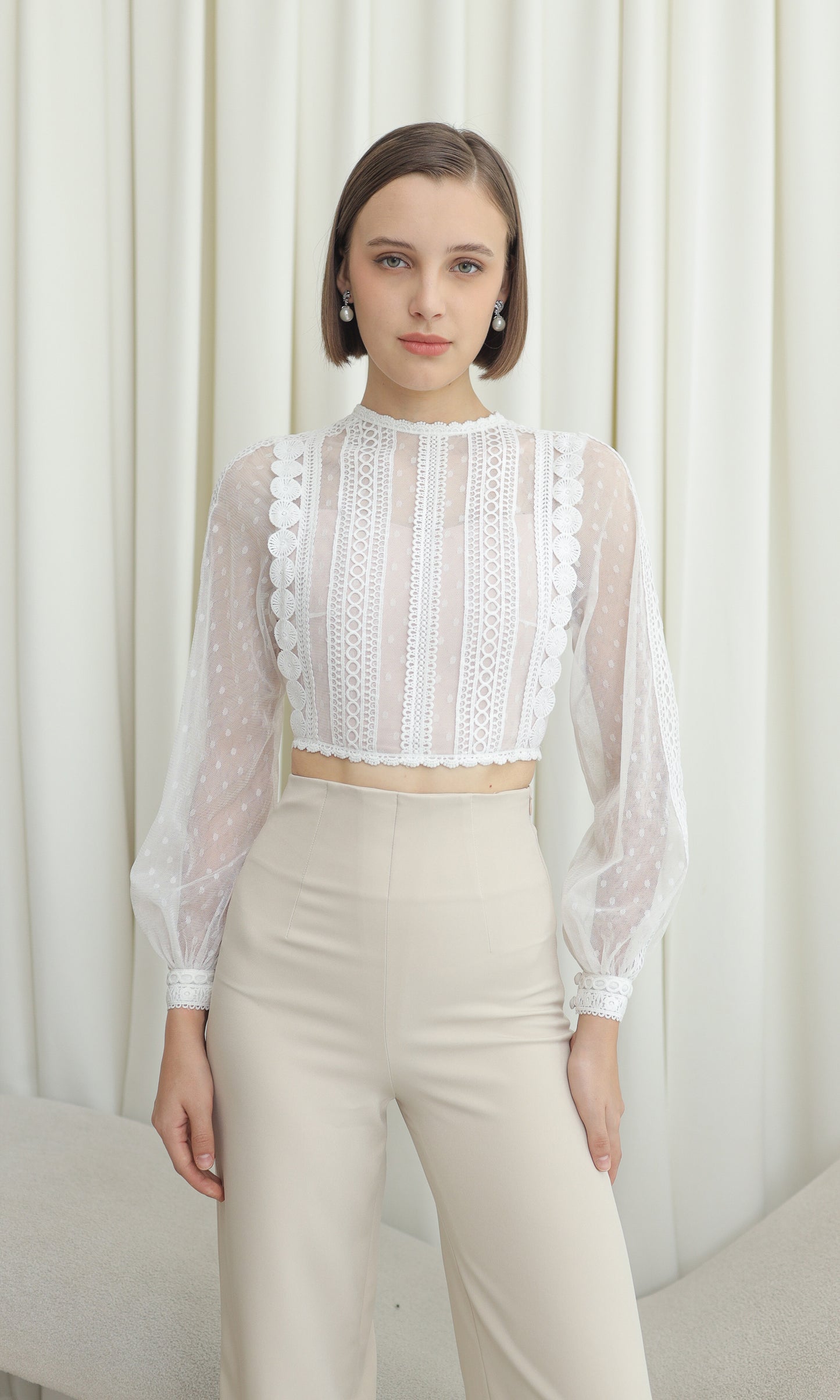 Juna Top in White