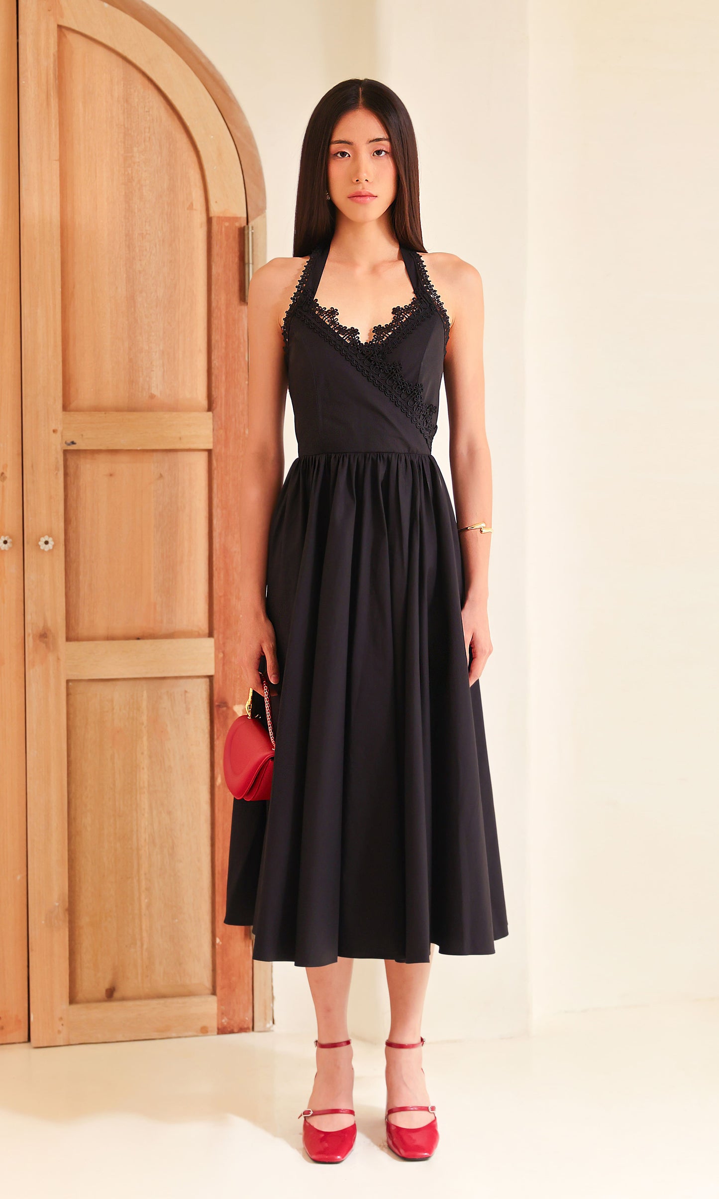 Alani Dress in Black