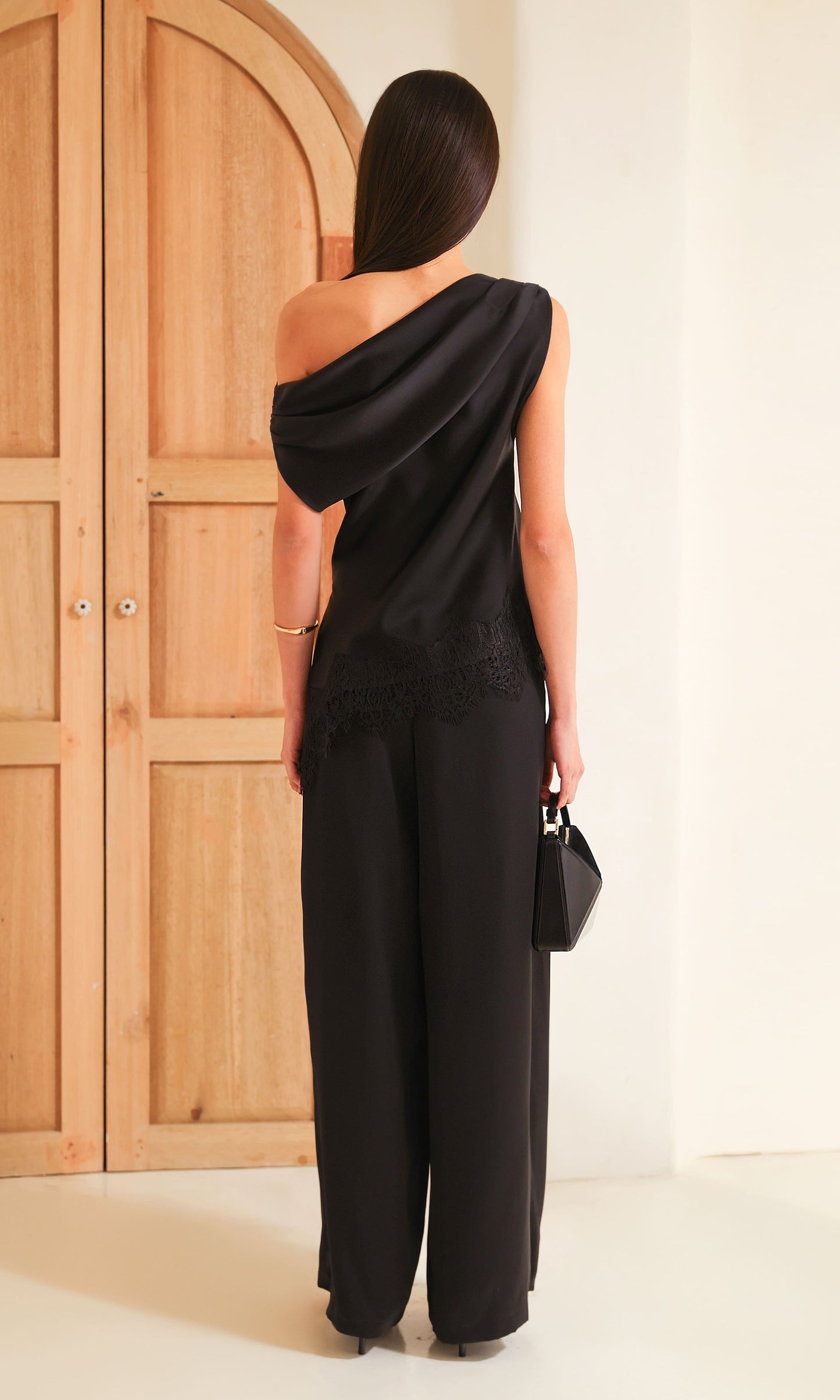 Winn Top in Black
