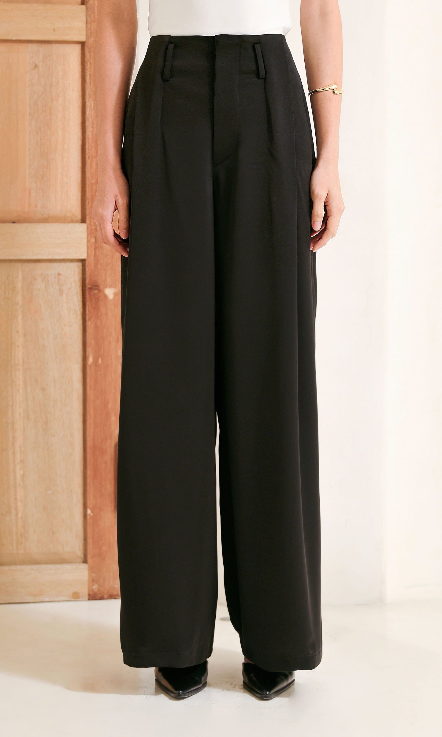 Goldie Pants in Black
