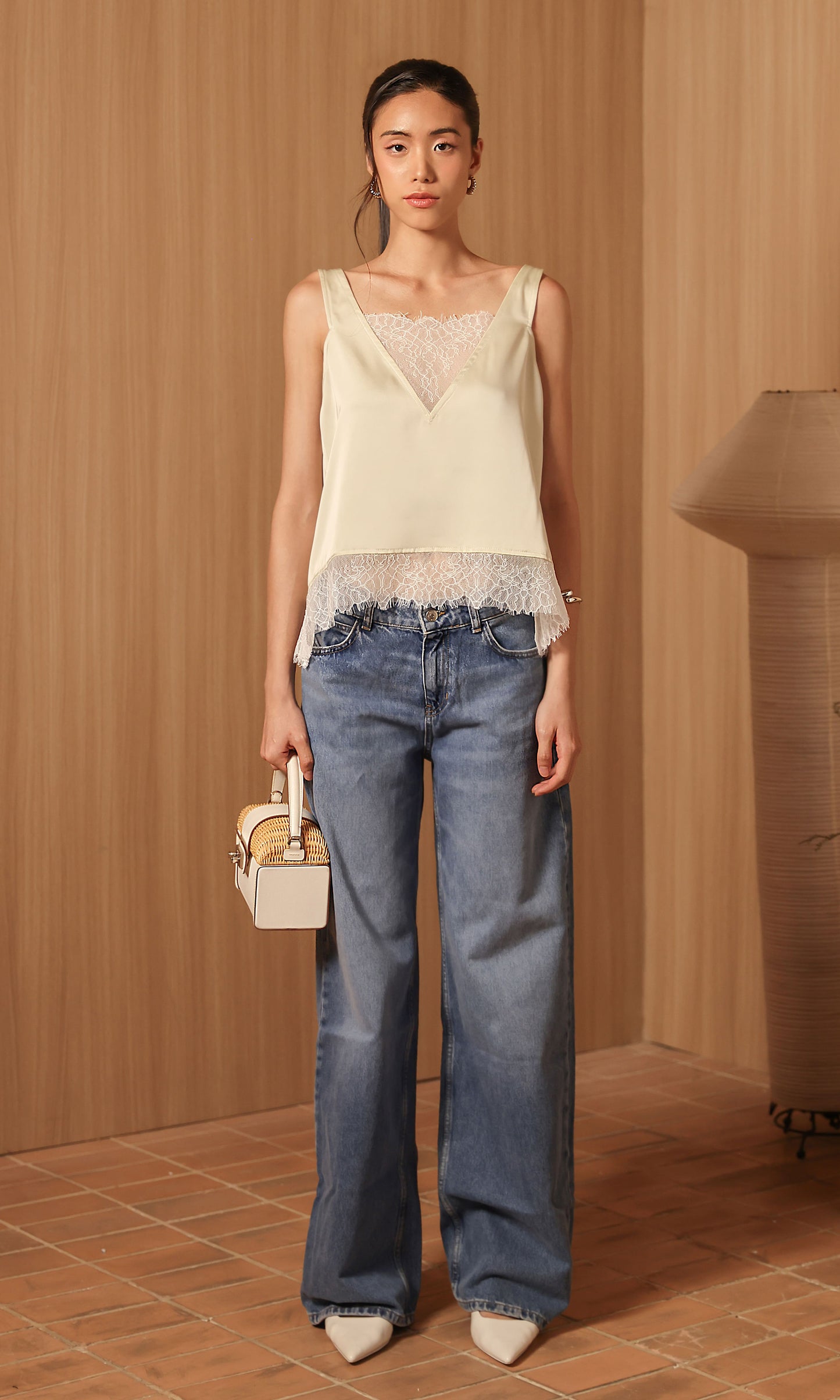 Sol Top in Eggshell