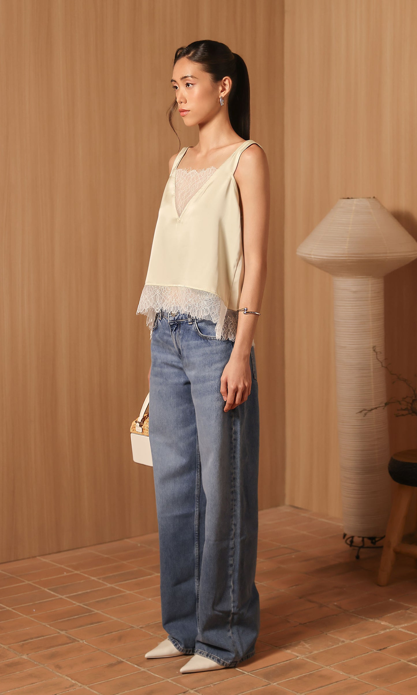 Sol Top in Eggshell