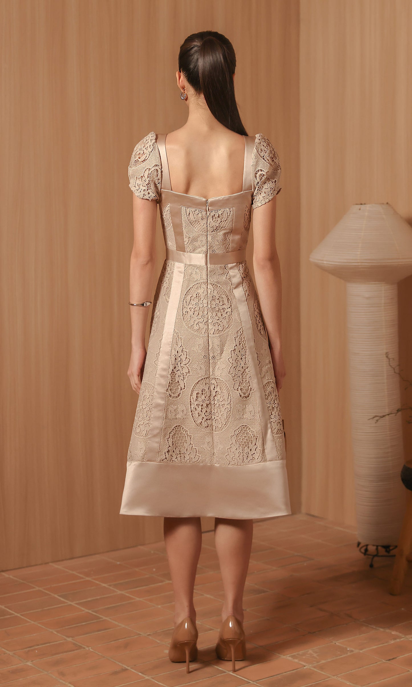 Capri Dress in Biscuit
