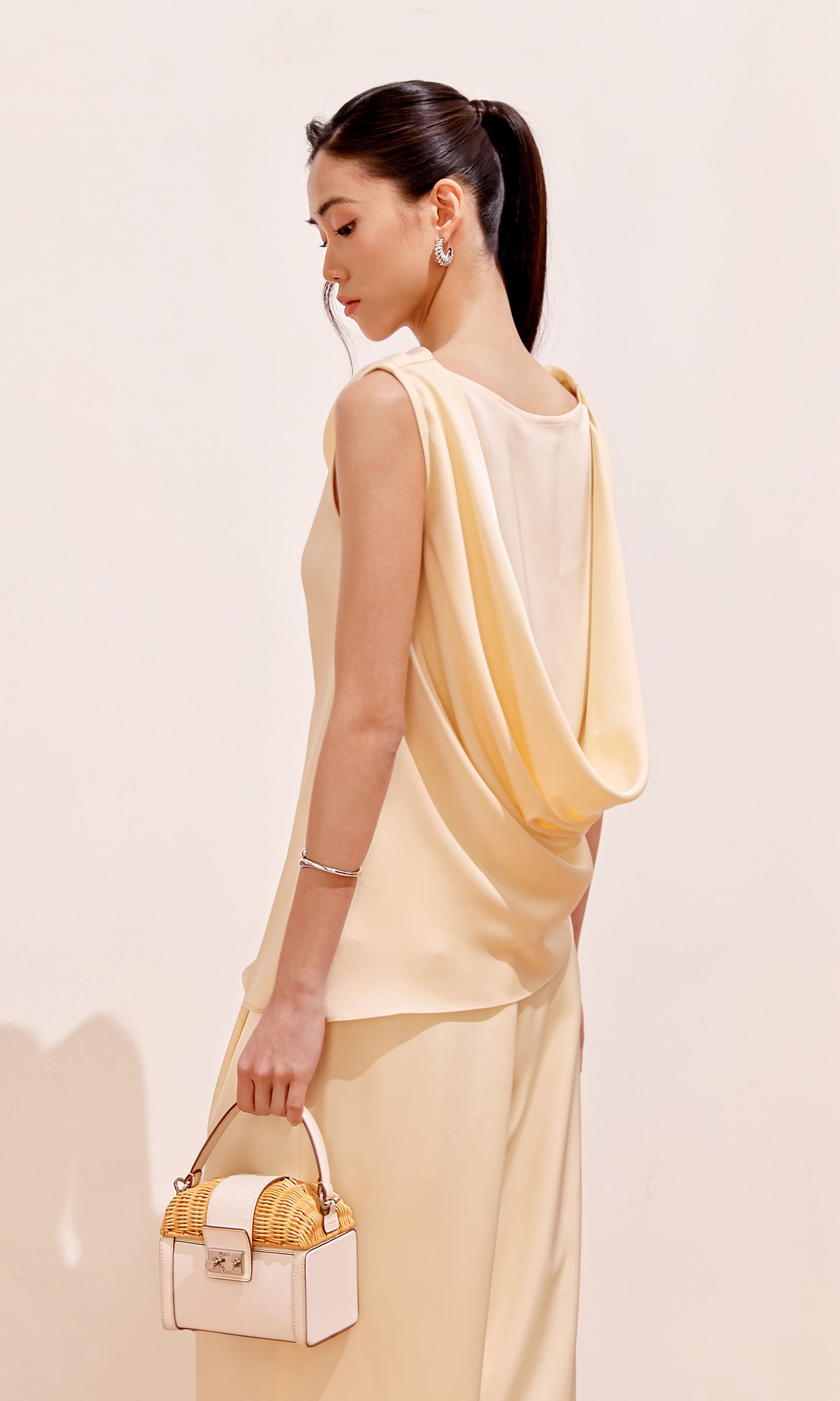 Goldie Top in Butter Yellow
