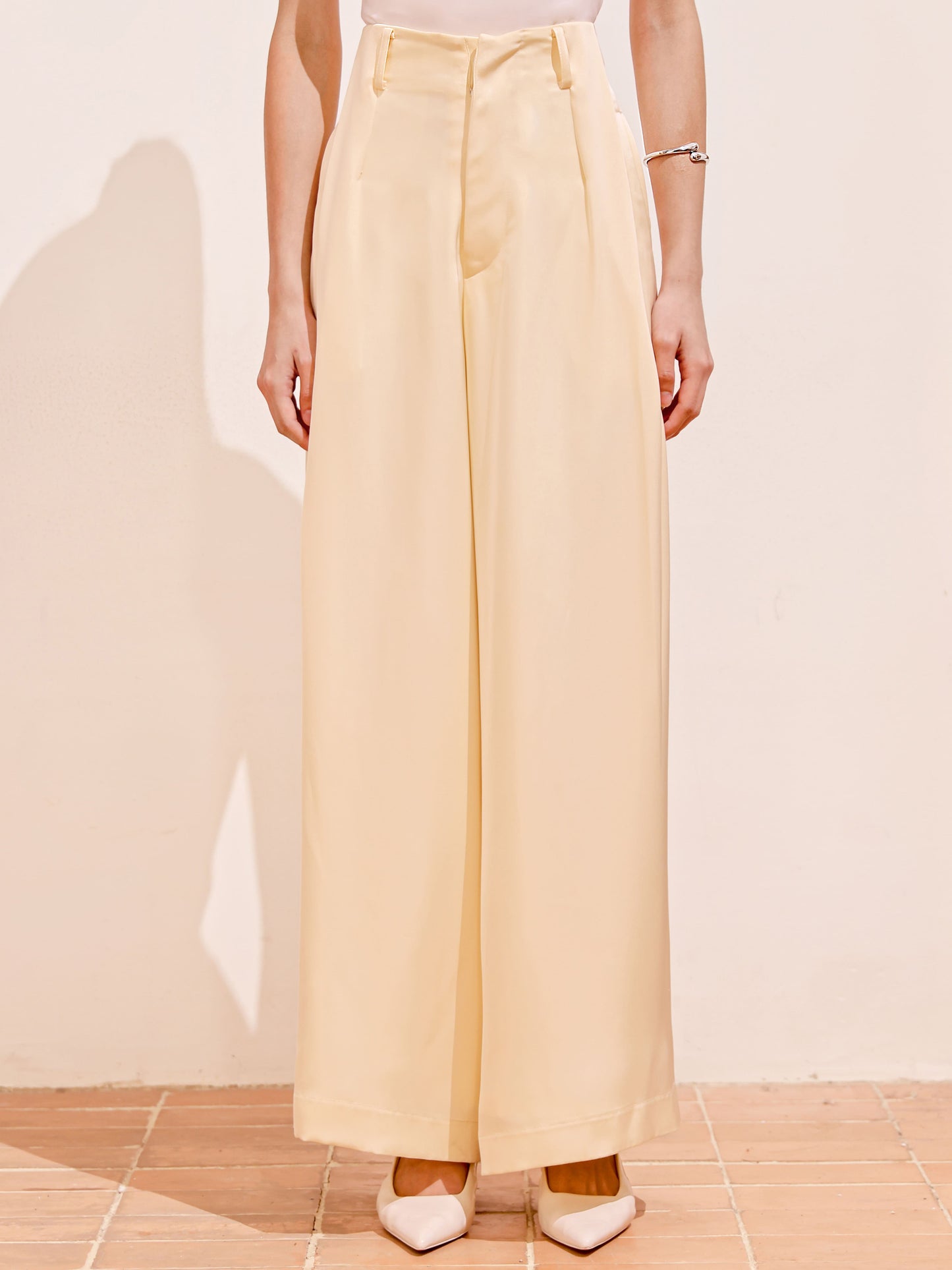 Goldie Pants in Butter Yellow