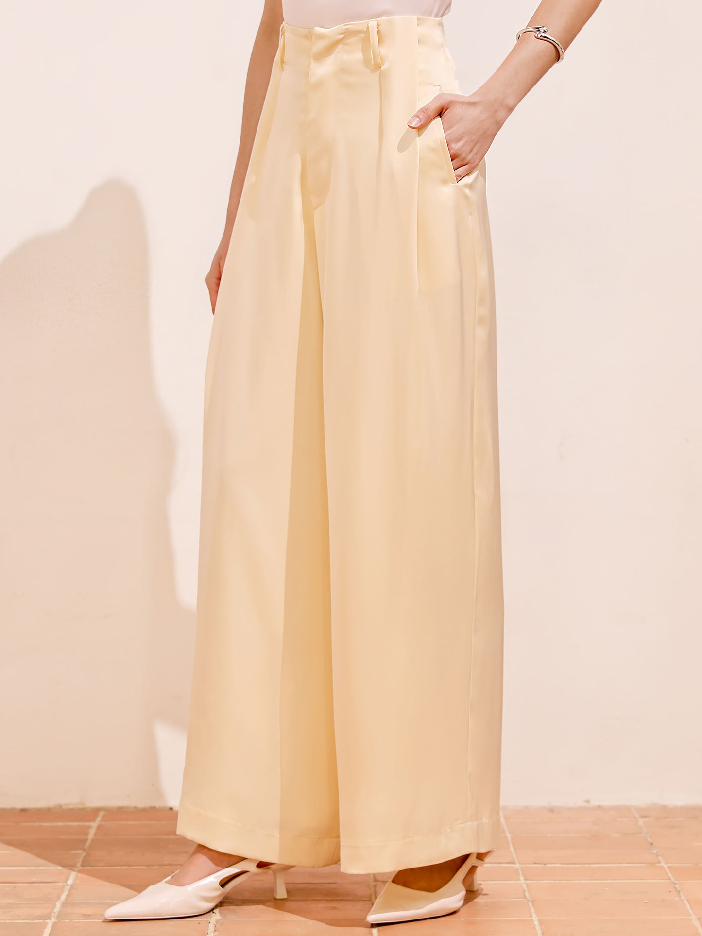 Goldie Pants in Butter Yellow